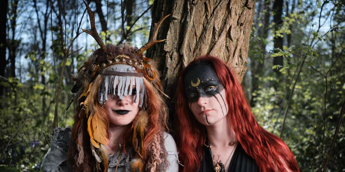 Historical Reenactment and Cosplay